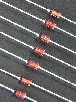 肖特基二極管與場效應(yīng)管的區(qū)別在哪里（工作原理、特性、基本概述等）-KIA MOS管